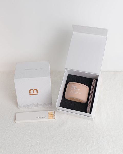 Nến thơm The Muse - Sage & Wood - Hương Xô Thơm & Gỗ Palo Santo - Ảnh 6